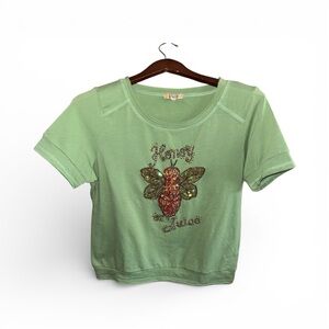 Green Short Sleeve Top with Shimmer Bumble Bee Sequin Design Casual T-Shirt Used